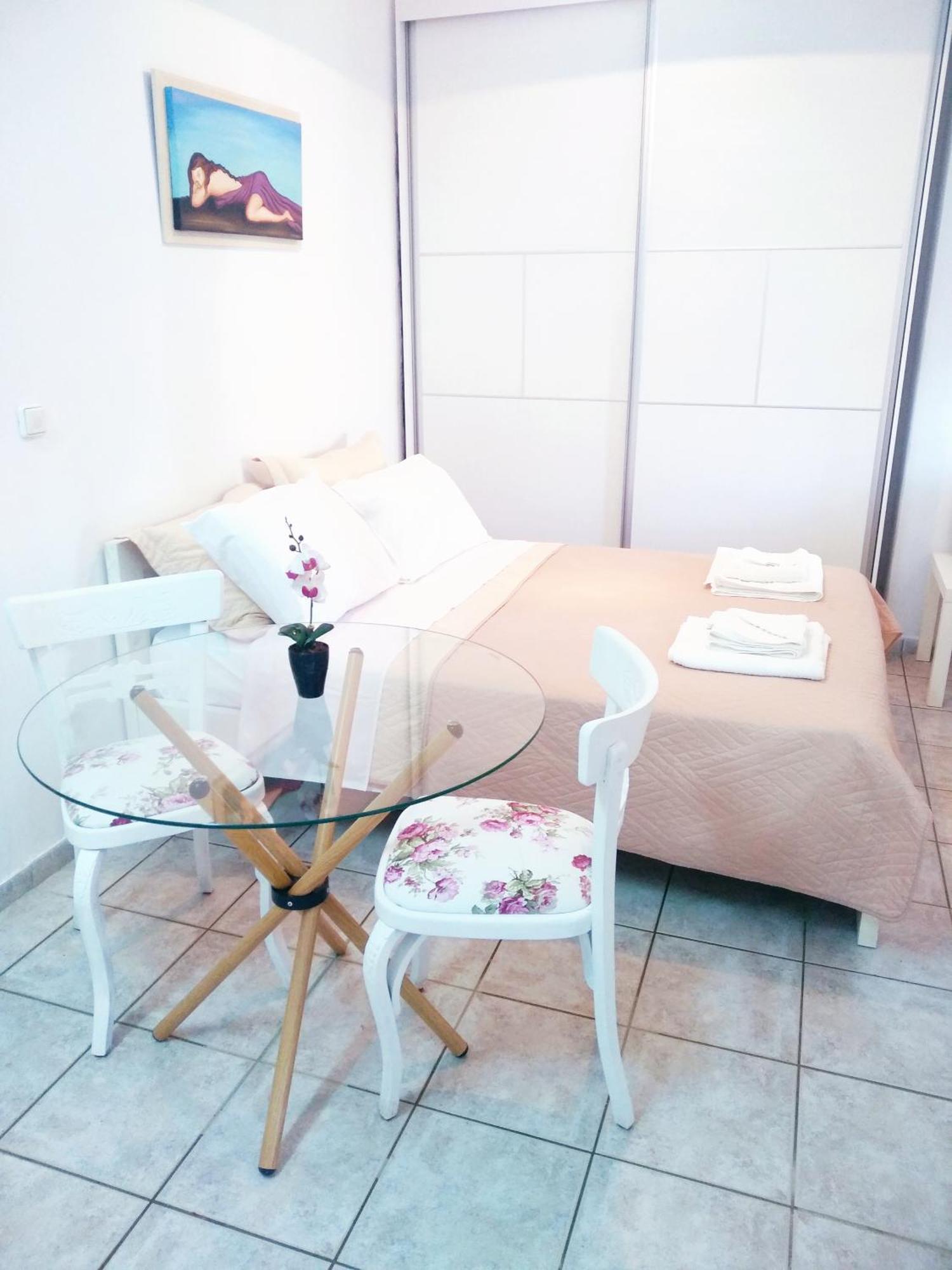 מטלה Polymnia'S Apartment מראה חיצוני תמונה